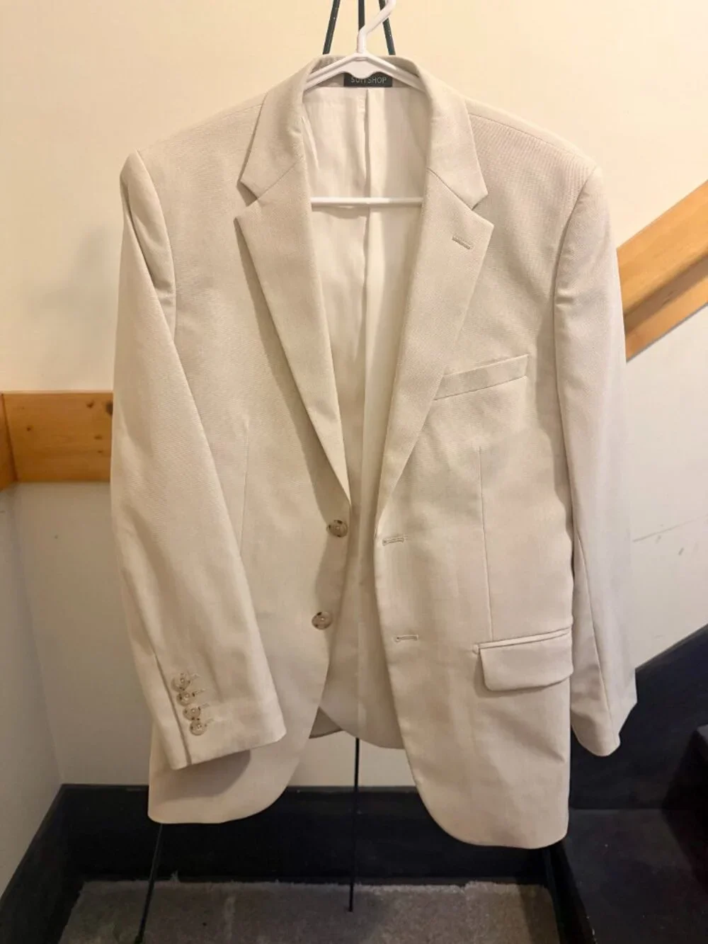 Suitshop Men's Tan Slim Two-Piece Suit - Jacket and Pants (36R)